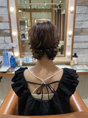 【Neolivekuta】☆ツインシニヨン☆【町田】