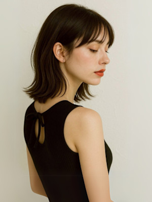 艶髪 髪質改善トリートメント 外ハネ グレージュ 透明感