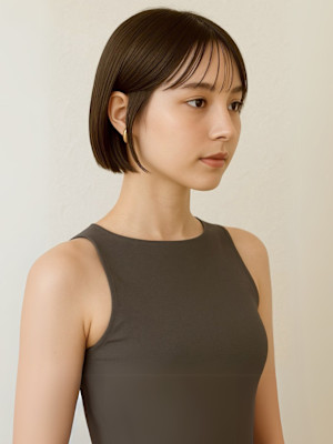 オリーブグレージュ 透明感カラー ボブ シースルーバンク