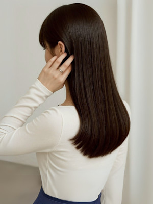 ショコラブラウン 艶髪 ストレート 20代 髪質改善 透明感