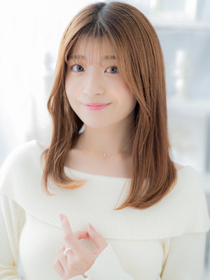 艶感ストレートうぶバングモテ髪小顔レイヤー　韓国風巻き