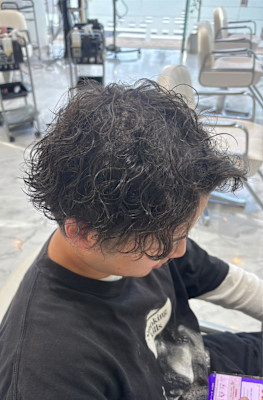 ショート／波巻きパーマ／スパイラル/特殊パーマ／ツーブロック