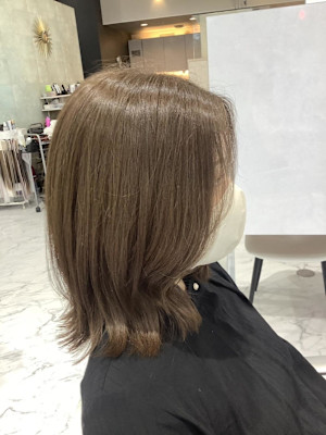 切りっぱなしボブ/アッシュベージュ