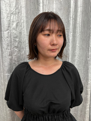 ステップボーンカットショートボブ/イメチェン/外ハネボブ