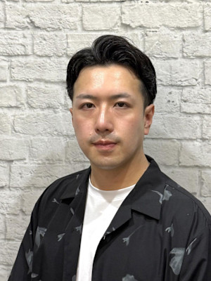 爽やかツーブロスタイル