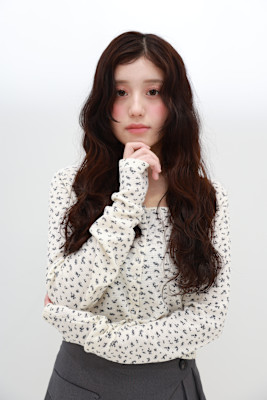 カジュアルフェミニン　ロングウェーブ