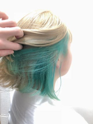 ワンカールひし形ミニウルフホワイトグレージュミディ丸型卵型