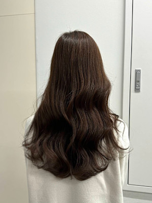 ブラウンベージュ