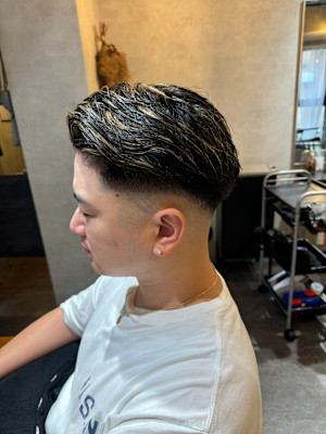 スキンフェード×七三×ハイライト