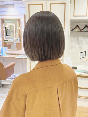 【Neolivekuta】グレージュボブ【町田】