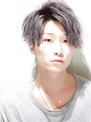 前下がりマッシュショート