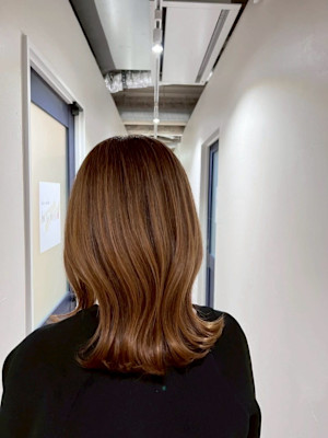 Be hair salon&spa　白髪ぼかしハイライト