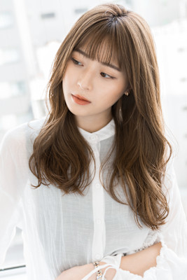 【S.BROOM天王寺店】ナチュラルセミディースタイル