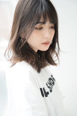 【S.BROOM】ナチュラルセミディースタイル