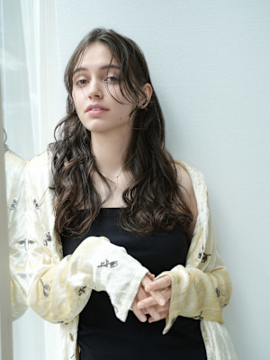 HCレイヤー×セミロングスタイル