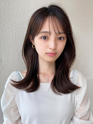 シャギーレイヤー韓国ワンホンヘアシースルーぱっつん前髪