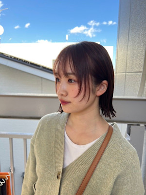 【暖色カラー×ウルフカット】レイヤー／抜け感