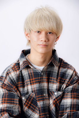 Vis Hair＆Beauty 西新井店×スタイル