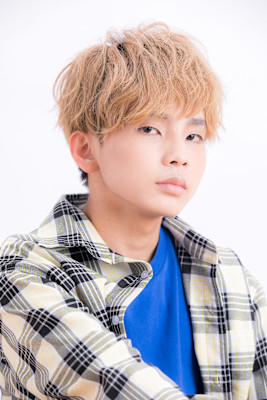 Vis Hair＆Beauty 西新井店×スタイル