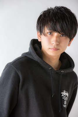 Vis Hair＆Beauty 西新井店×スタイル