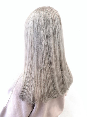 小顔似合わせカットホワイトグレージュミニウルフ丸型卵型四角