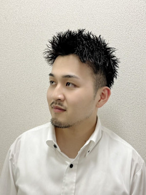 スパイキーショート×ツイストパーマ