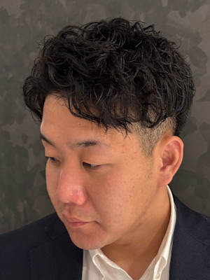 あげもおろしも◎万能パーマスタイル