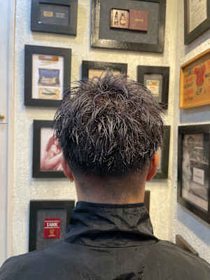 フェードスパイキーショート