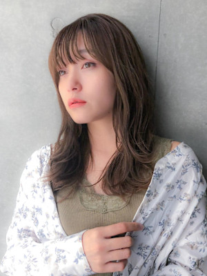 大人可愛い/顔周りレイヤー/ぱっつん前髪/韓国風/小顔効果◎