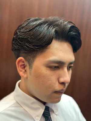 ビジネスマンパーマ