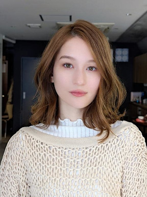 ラテベージュゆる波ミディ