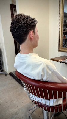 【大人の色気ヘア】かき上げ波巻きパーマ