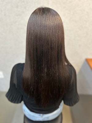 ナチュラル艶ストレート