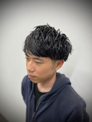 ツーブロマッシュスタイル