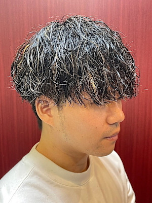 ツイストスパイラルパーマ×ツーブロック