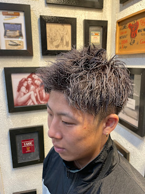 フェードスパイキーショート