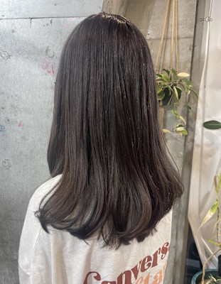 暗めパープルベージュ