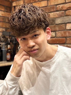 マッシュ×パーマスタイル