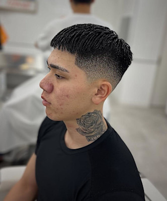 クロップスタイル