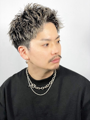 シルバー×メンズショート