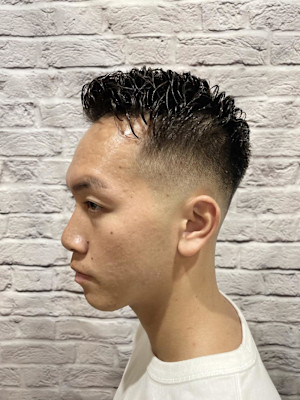 アイロンパーマ×フェードショート