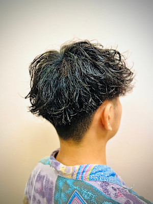 無造作パーマヘア