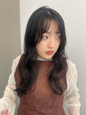 透明感暗髪ヘア