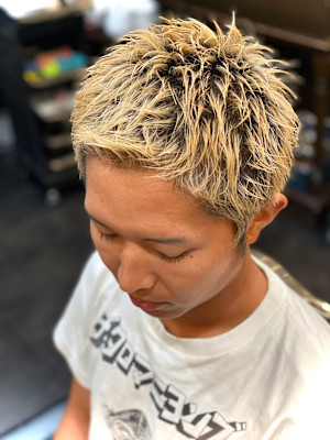 スパイキーショート