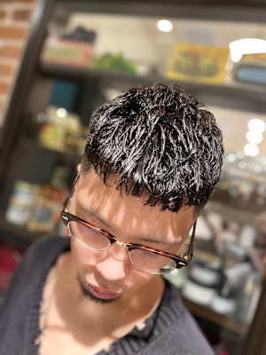 スキンフェード×アイロンパーマ