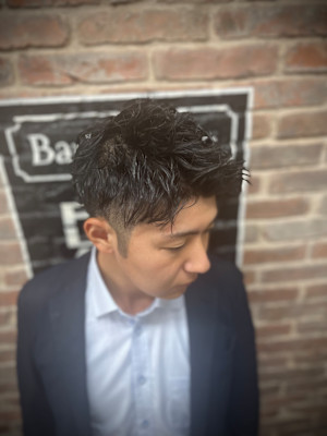 ツーブロピンパーマ