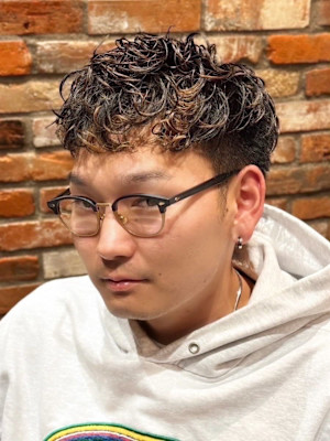 ショートパーマスタイル