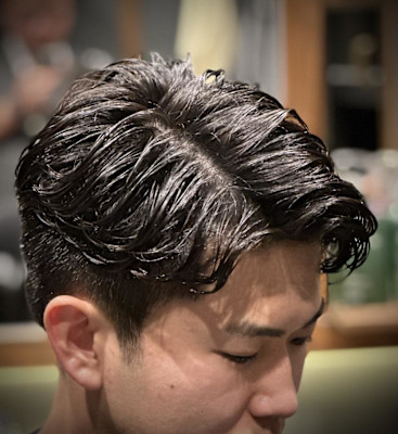 メンズパーマ　刈り上げ　シチサン　フェード