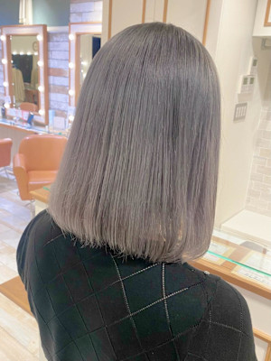 【Neolivekuta】シルバーカラー【町田】