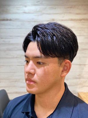 The First Carry -MENS SALON-